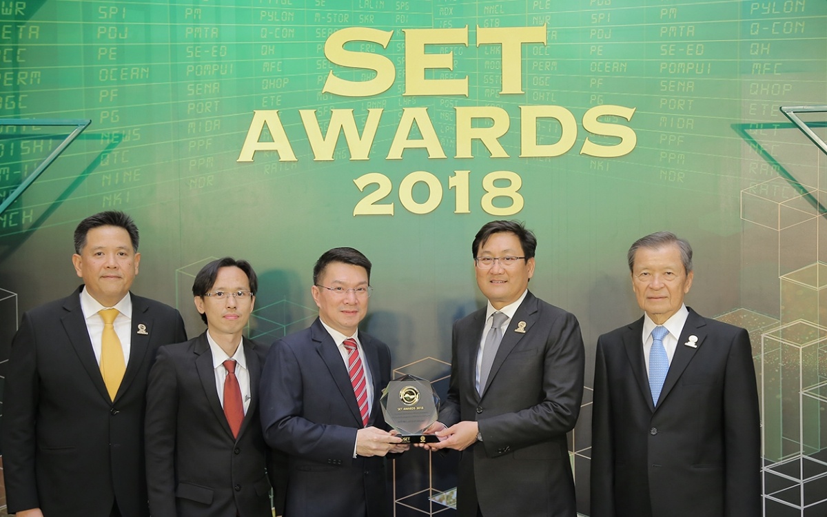 JMT รับรางวัลผลการดำเนินงานดีเด่น ในงาน SET Awards 2018
